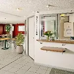 Sejours & Affaires Lamartine Aparthotel 3*