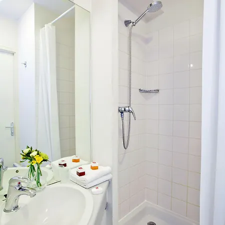 Sejours & Affaires Lamartine Aparthotel