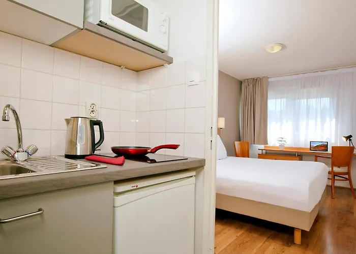 Aparthotel Séjours&affaires Lamartine