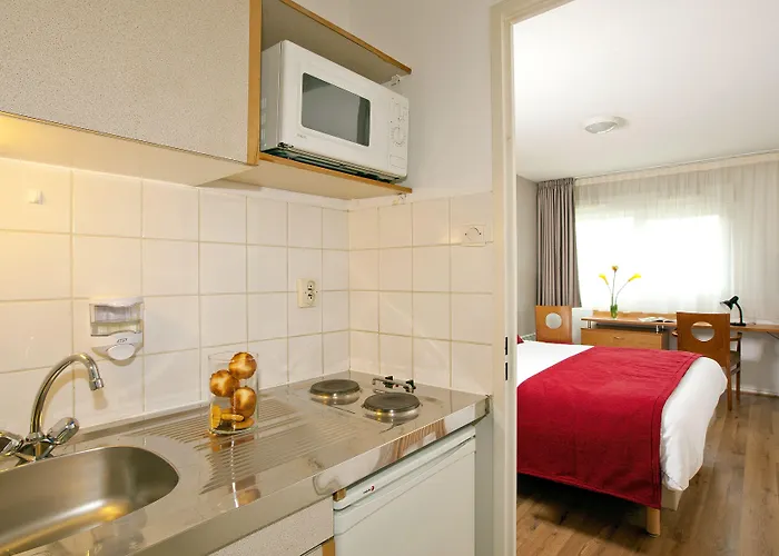 Séjours&affaires Lamartine 3*