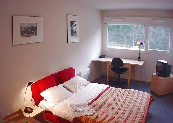 Séjours&affaires Lamartine Aparthotel Poitiers