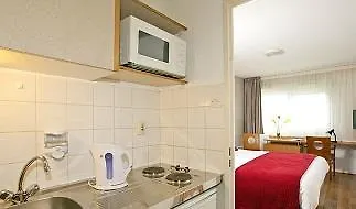 Séjours&affaires Lamartine Aparthotel