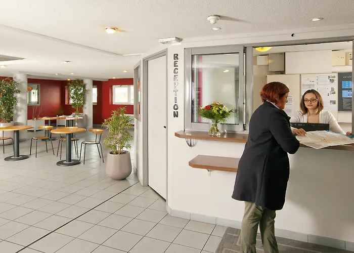 Séjours&affaires Lamartine Aparthotel Poitiers